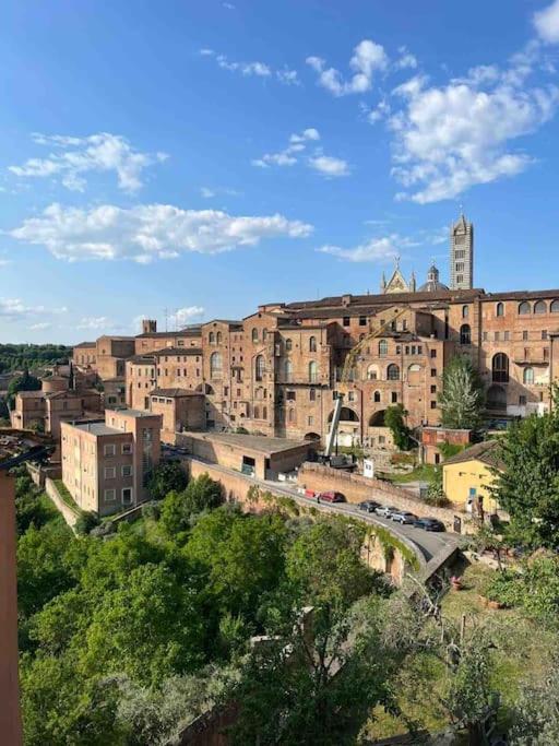 Appartamento A Due Passi Dal Duomo Siena Ngoại thất bức ảnh